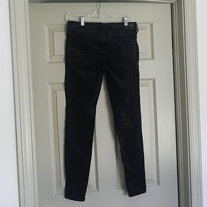 Black velvet stretch skinny leggings